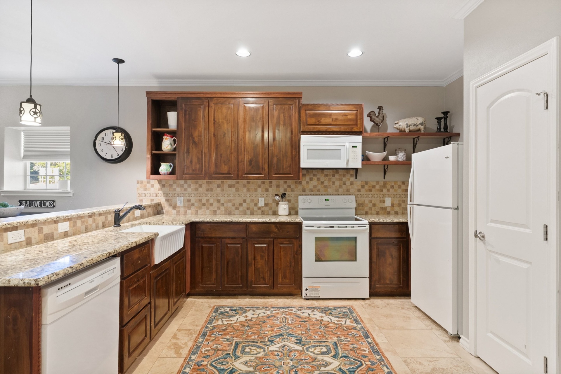 Guest House Kitchen Detail